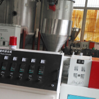 塑膠機械行業